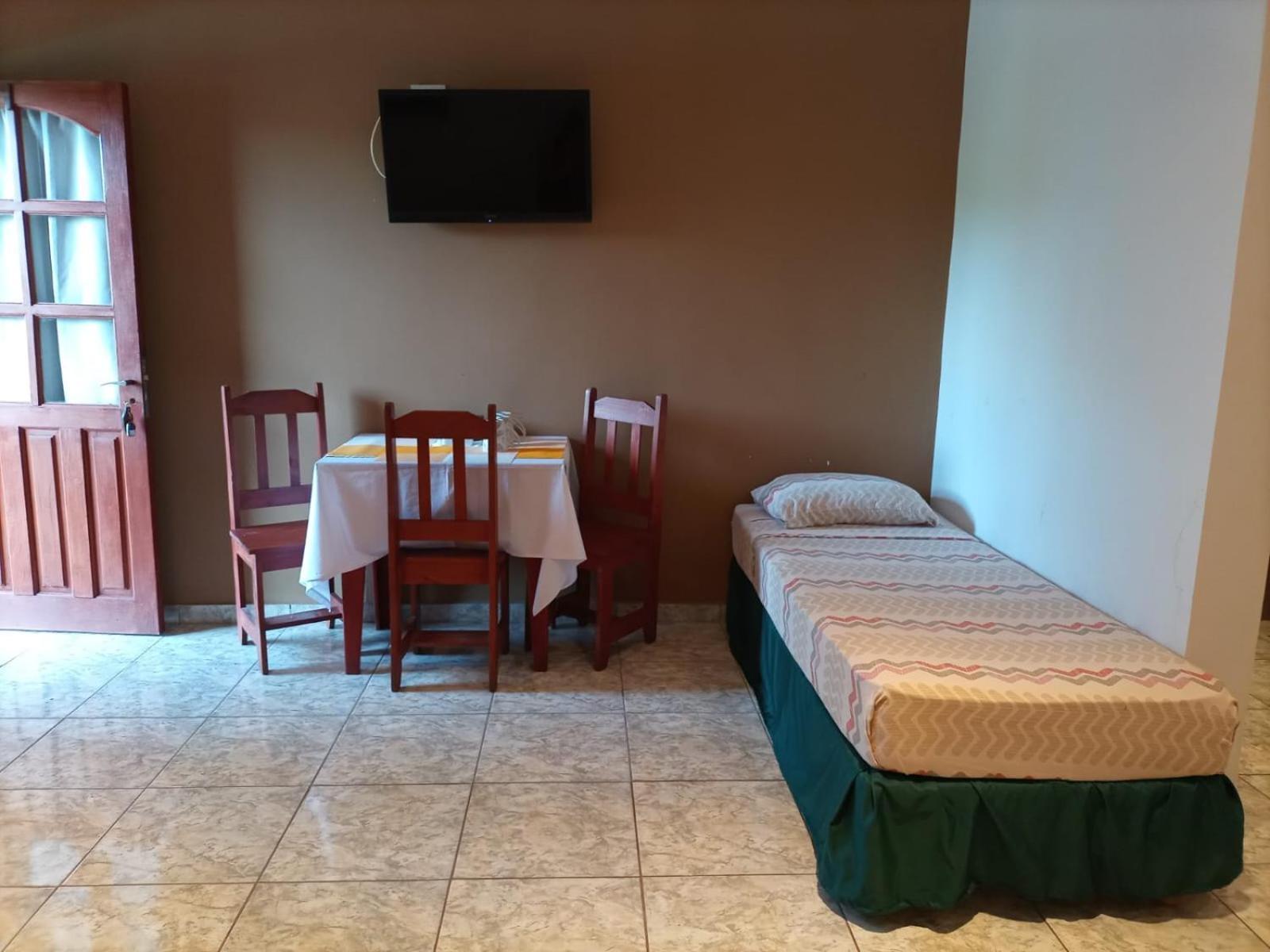 Hotel Village Del Sol Puerto Iguazú Zewnętrze zdjęcie